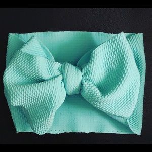 Mint/Tiffany Blue Stretch Wrap Bow